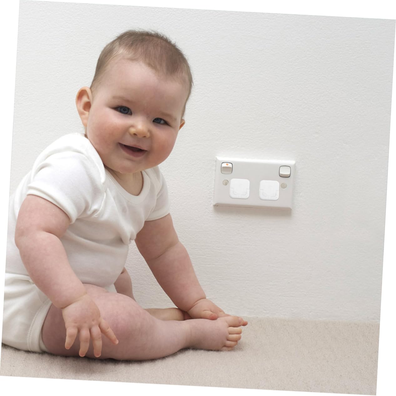 Dummy Socket Blocker Plug Guard 3 Pin Round-White