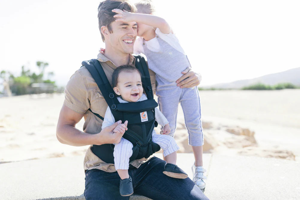 Ergobaby Omni 360 Cool Air Mesh Baby Carrier- Onyx Black