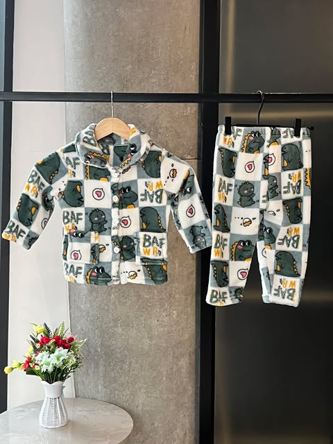 Kid's Winter Pajama Set- White & Green (18-24m)