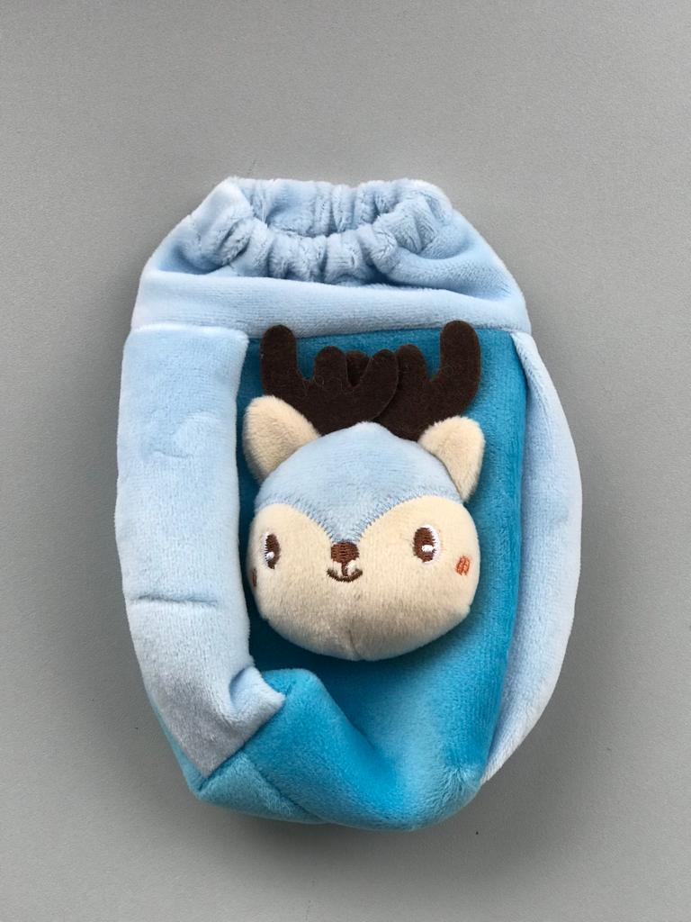 Little Home Baby Cartoon Feeder Cover